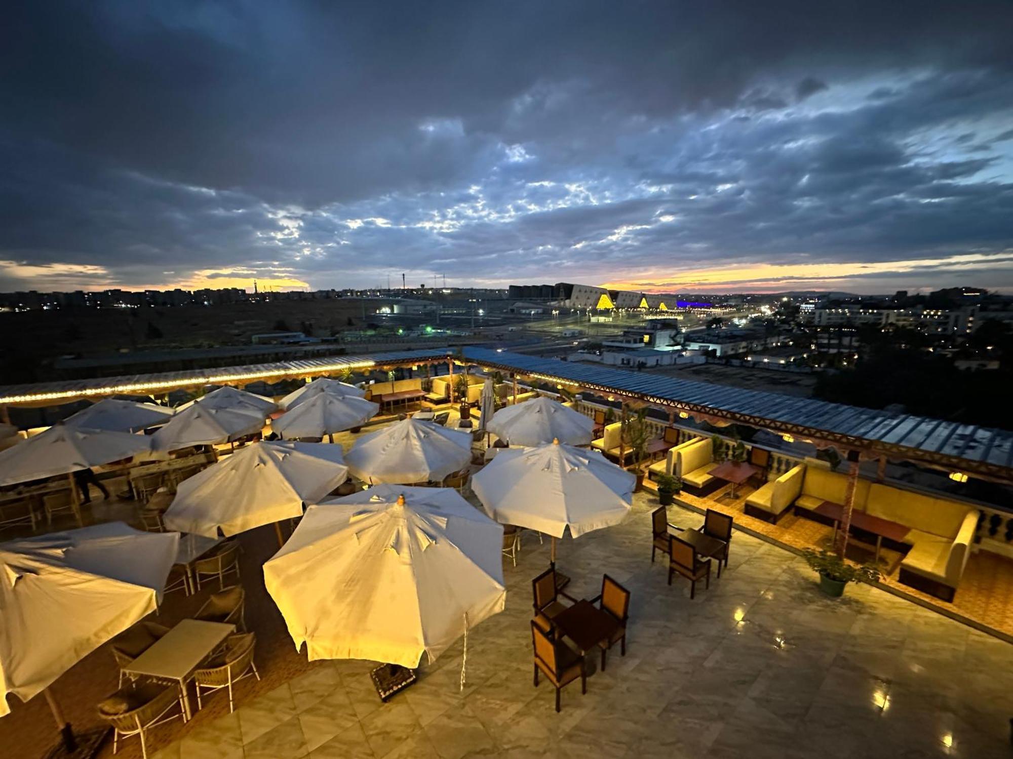 Al Fouad Pyramids View Hotell Kairo Exteriör bild